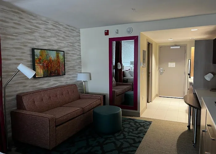 Hotel Home2 By Hilton Bloomington Normal